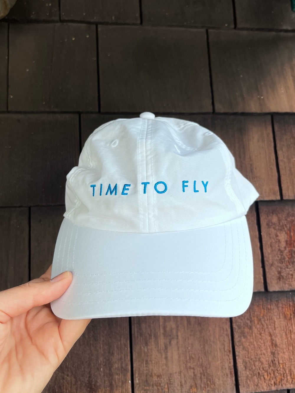Hoka one one running hat • white blue